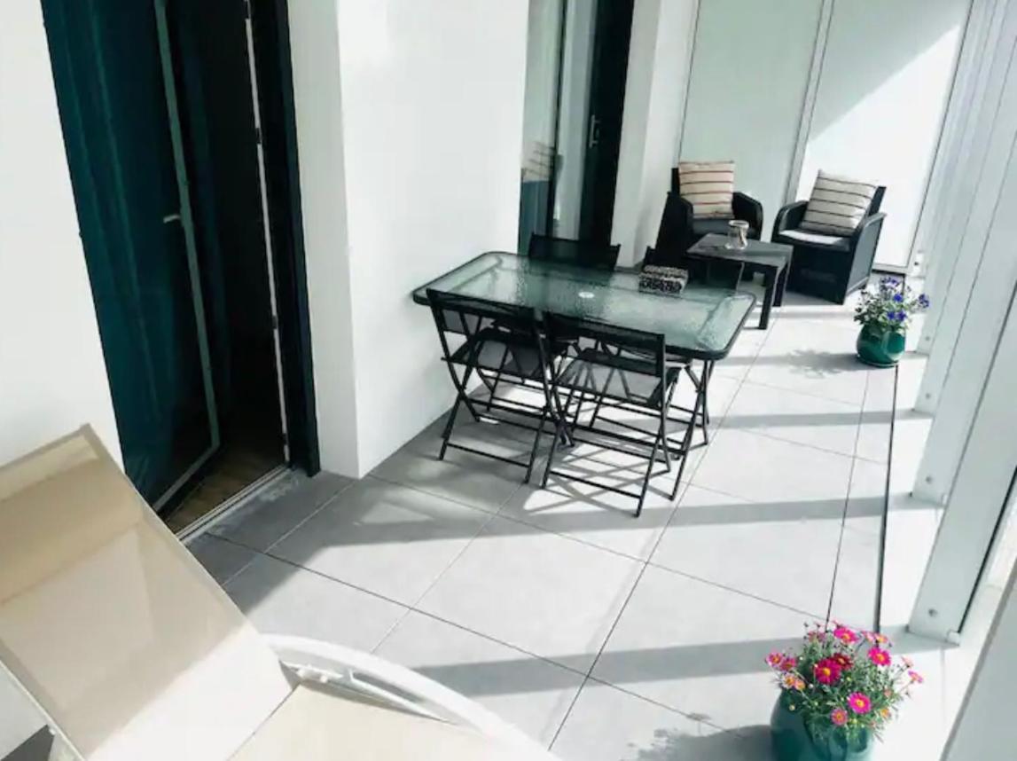 Peristyle - T2 De Standing Neuf - Balcon Lorient Exterior foto